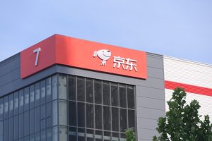 Основателят на JD стартира марка яхти